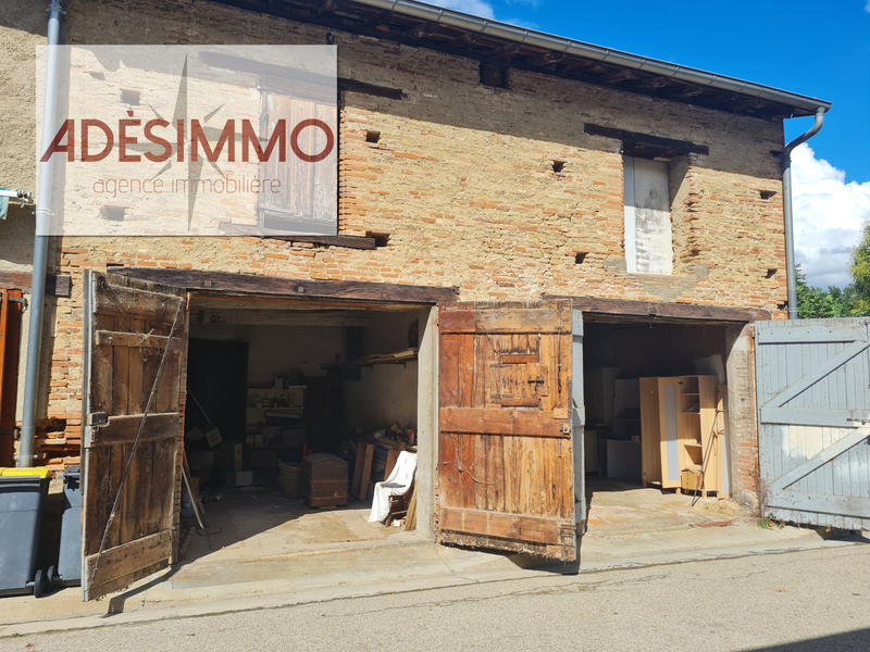 Parking / Garage - 100 m²