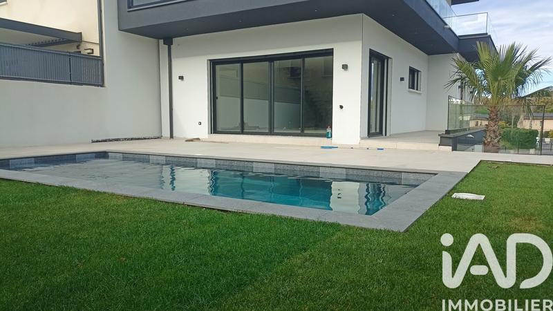 Maison - 168 m² - 5 pièces