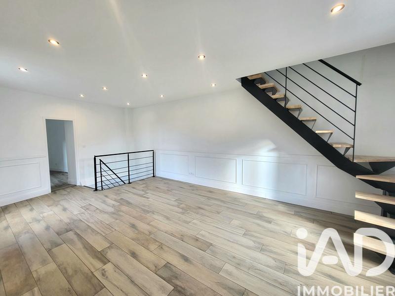 Maison - 100 m² - 4 pièces