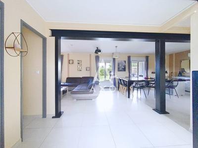 Maison - 150 m² - 7 pièces