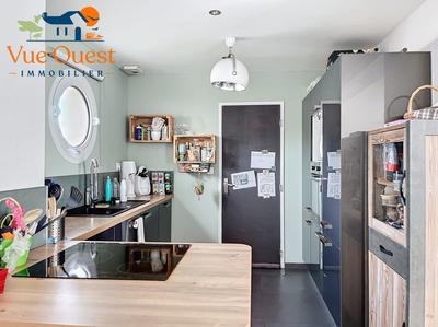 Maison - 80 m² - 5 pièces