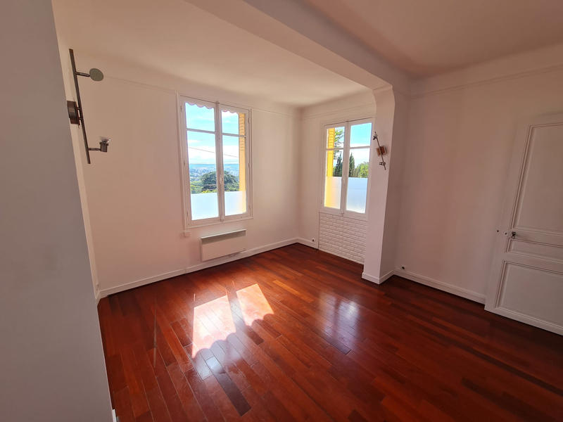 Appartement - 124 m² - 4 pièces