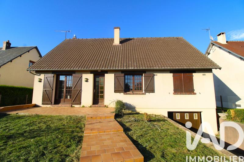 Maison - 95 m² - 5 pièces