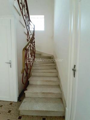 Maison traditionnelle - 128 m² - 5 pièces