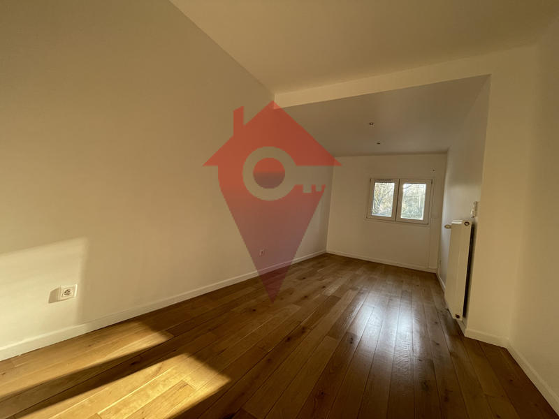 Appartement - 88 m² - 4 pièces