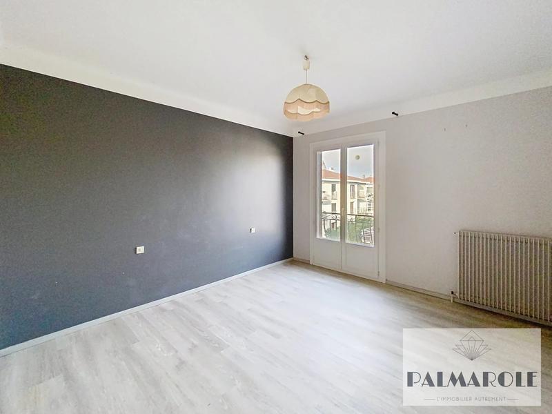 Appartement - 85 m² - 4 pièces