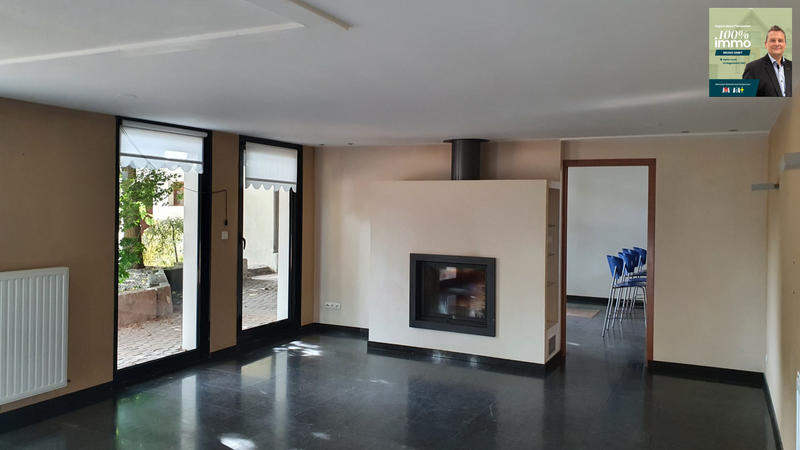 Maison - 256 m² - 8 pièces