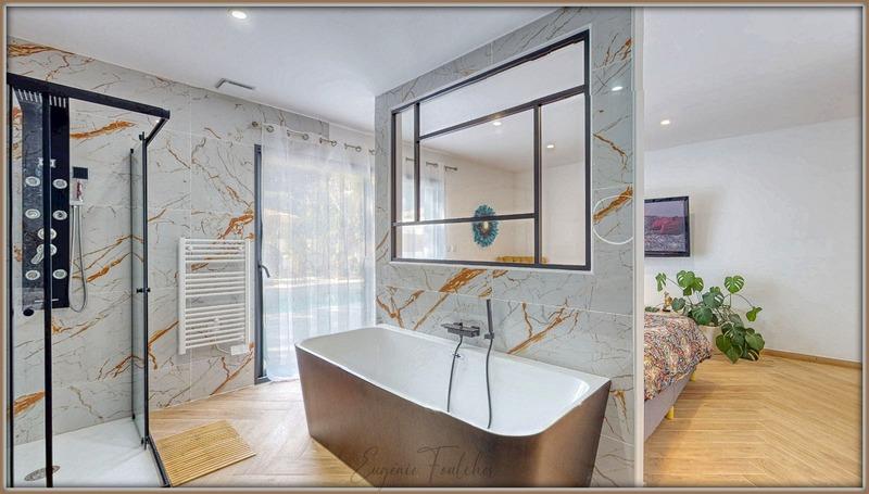 Maison d'architecte - 254 m² - 5 pièces