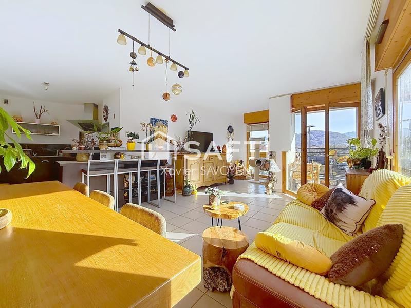 Appartement - 85 m² - 4 pièces