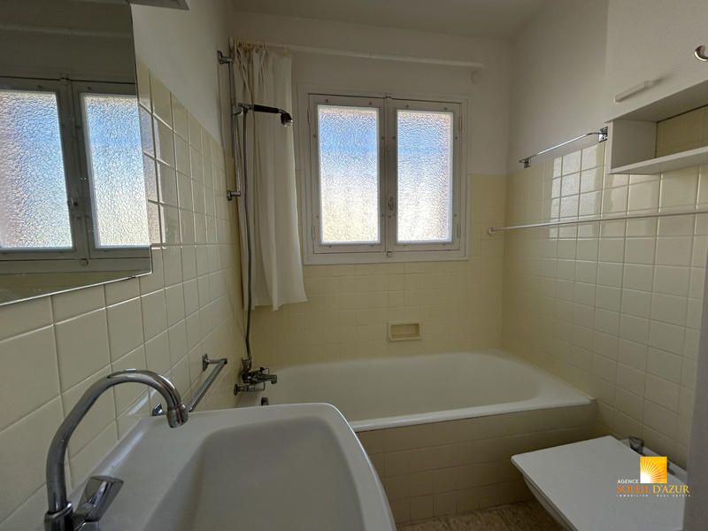 Appartement - 76 m² - 3 pièces