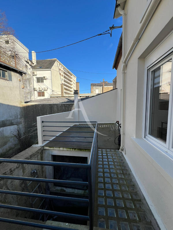 Appartement - 122 m² - 6 pièces