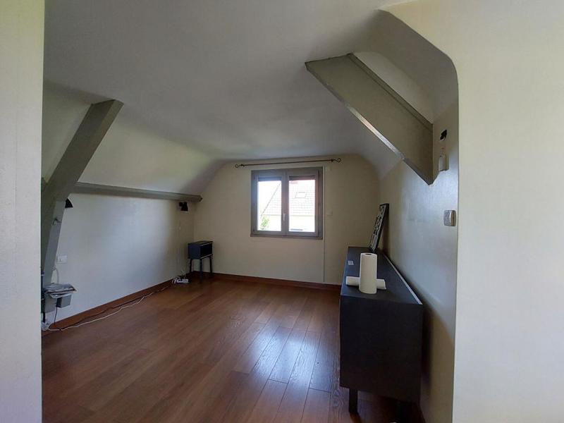 Maison - 187 m² - 7 pièces