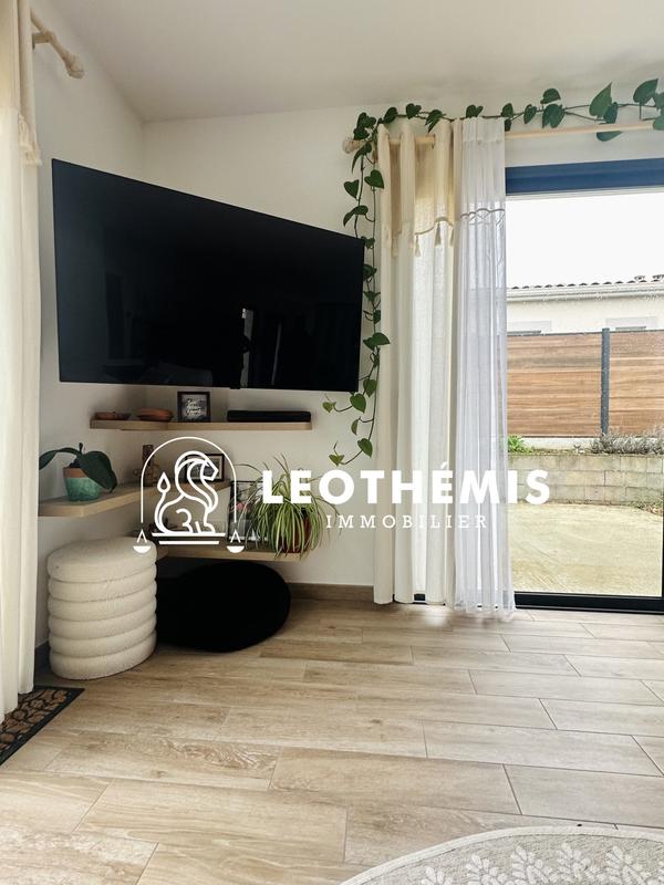 Maison - 93 m² - 4 pièces