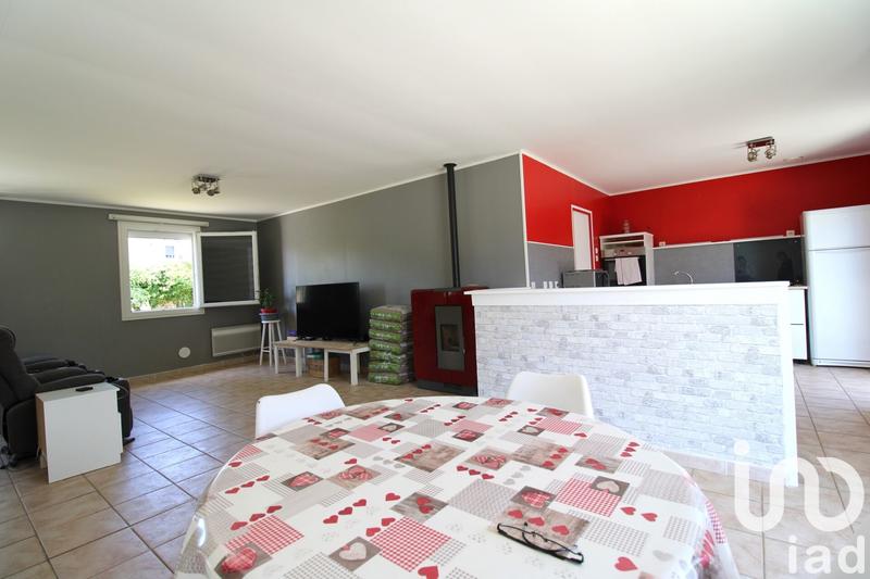 Maison - 99 m² - 5 pièces