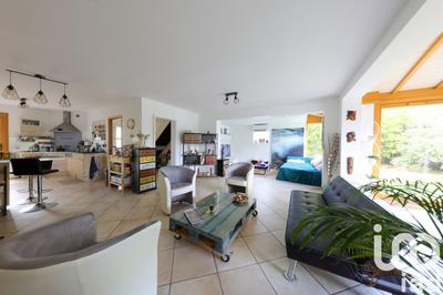 Maison - 178 m² - 7 pièces