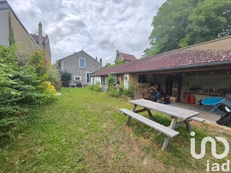 Maison - 80 m² - 5 pièces