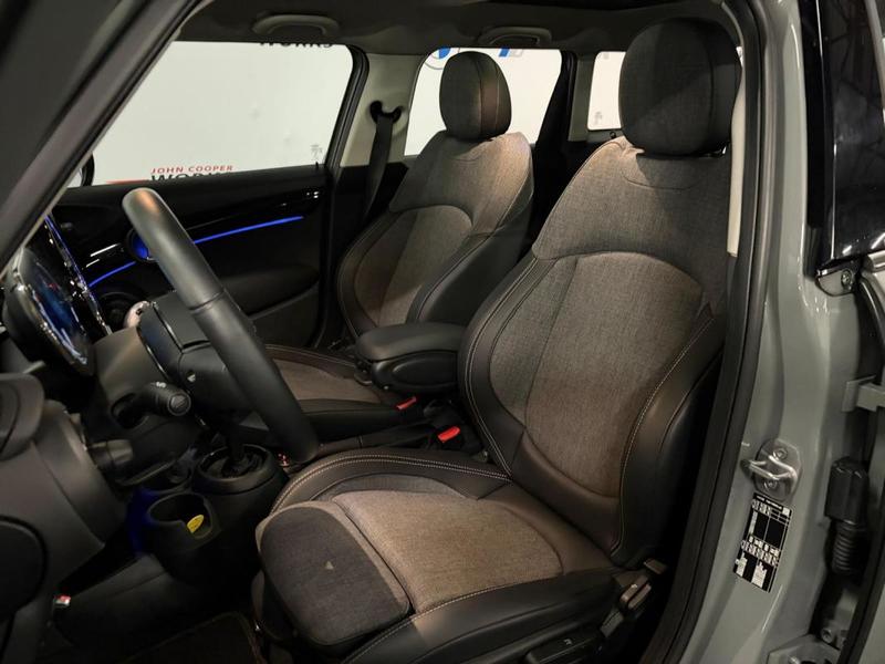 Mini 5 portes Hatch F55 Lci II Cooper 136 ch Dkg7 Edition Premium Plus