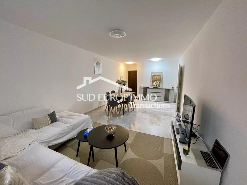 Appartement - 77 m² - 3 pièces