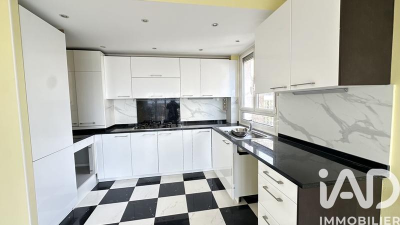 Appartement - 105 m² - 5 pièces