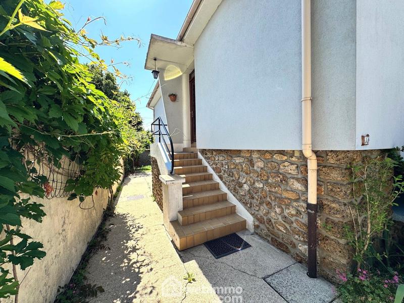 Maison - 81 m² - 4 pièces