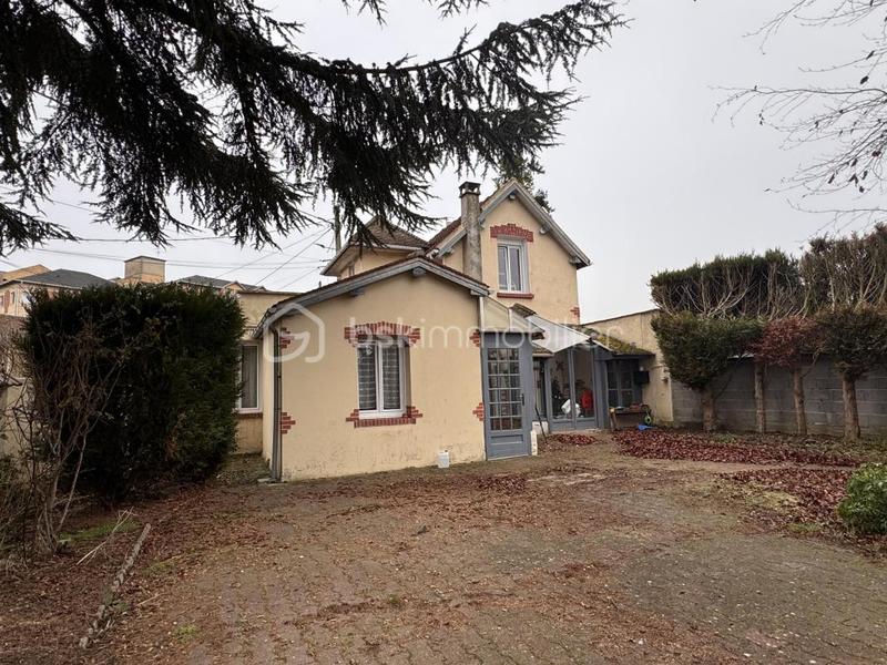 Maison de ville - 96 m² - 4 pièces