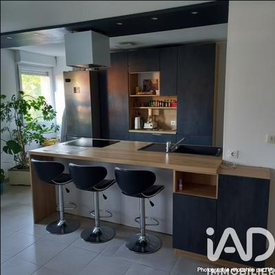 Appartement - 85 m² - 4 pièces