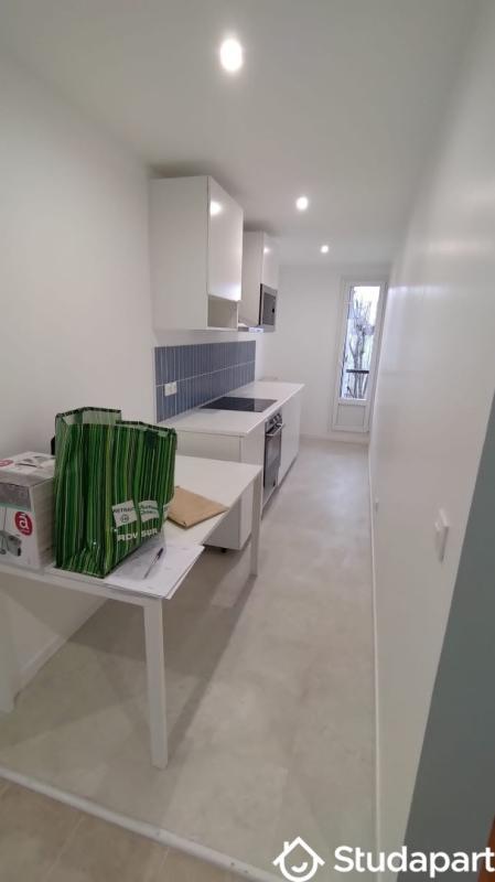 Chambre - 13 m² - 1 pièce