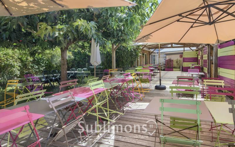 Fonds de commerce - Hôtellerie / Restauration - 229 m²