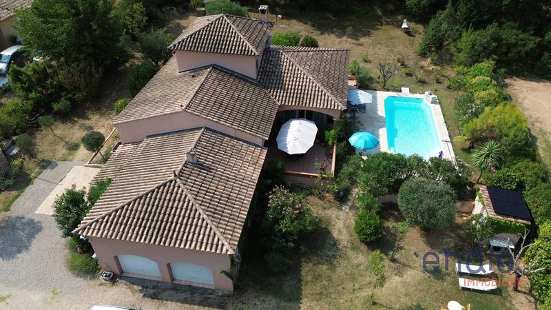 Maison - 169 m² - 5 pièces