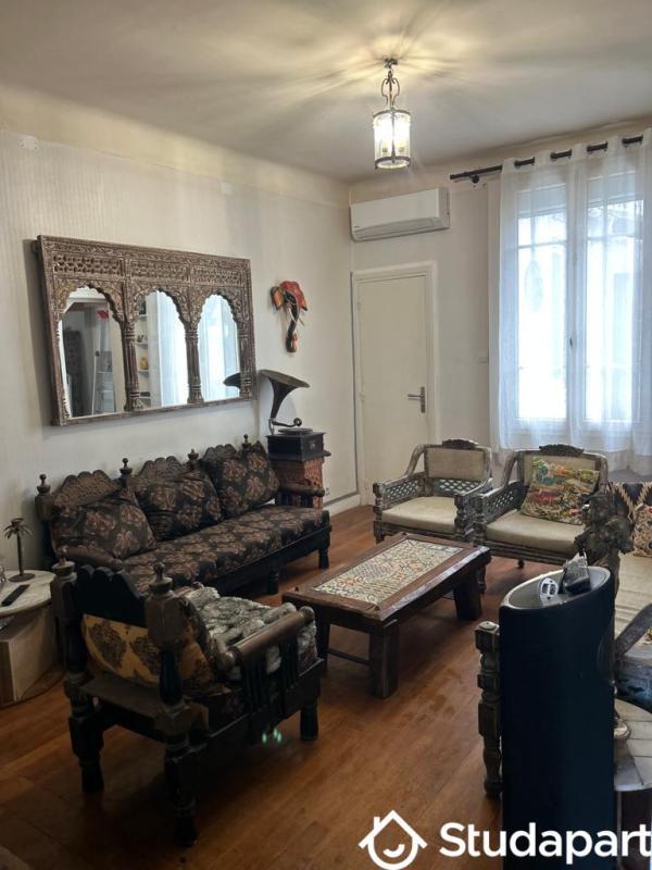 Chambre - 12 m² - 1 pièce