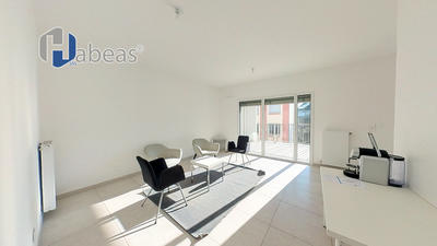 Appartement - 88 m² - 4 pièces