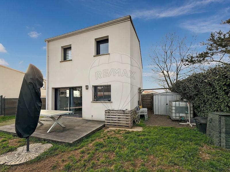 Maison - 87 m² - 4 pièces