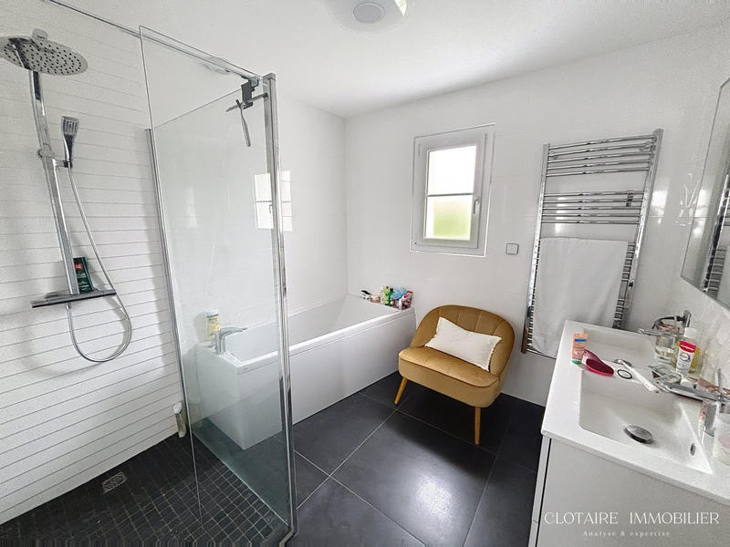 Maison - 155 m² - 7 pièces