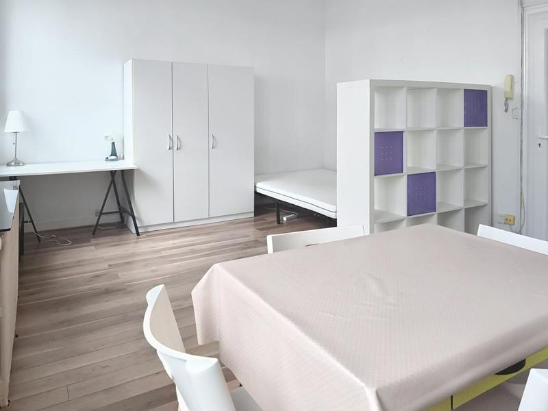 Studio - 27 m² - 1 pièce