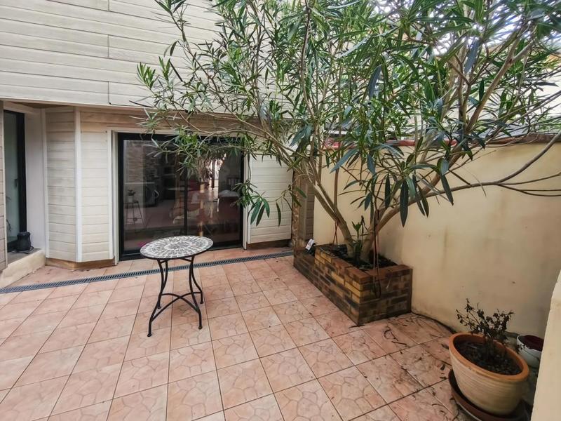 Maison - 180 m² - 7 pièces