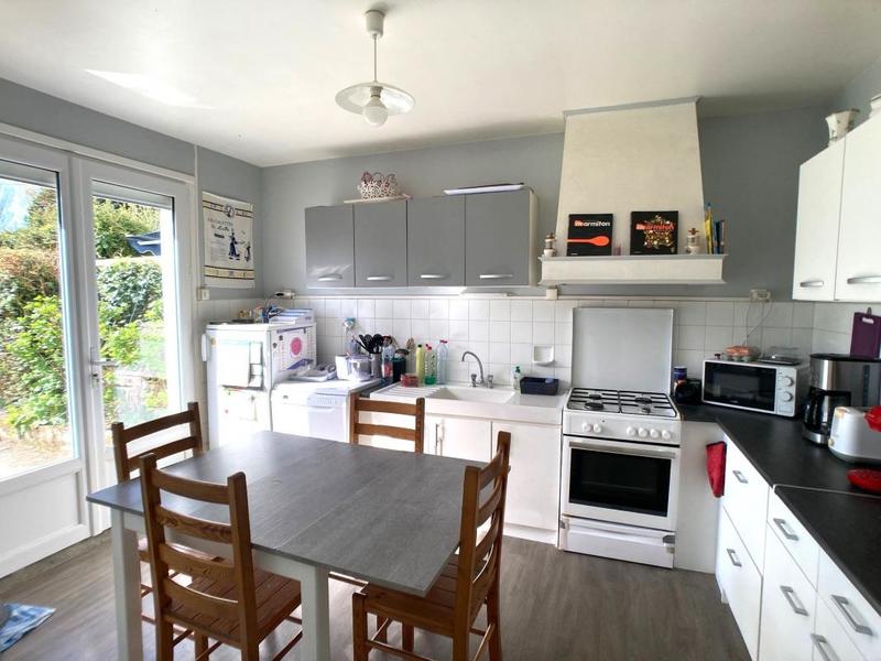 Maison - 94 m² - 6 pièces