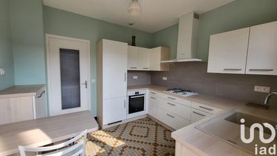 Maison - 94 m² - 4 pièces