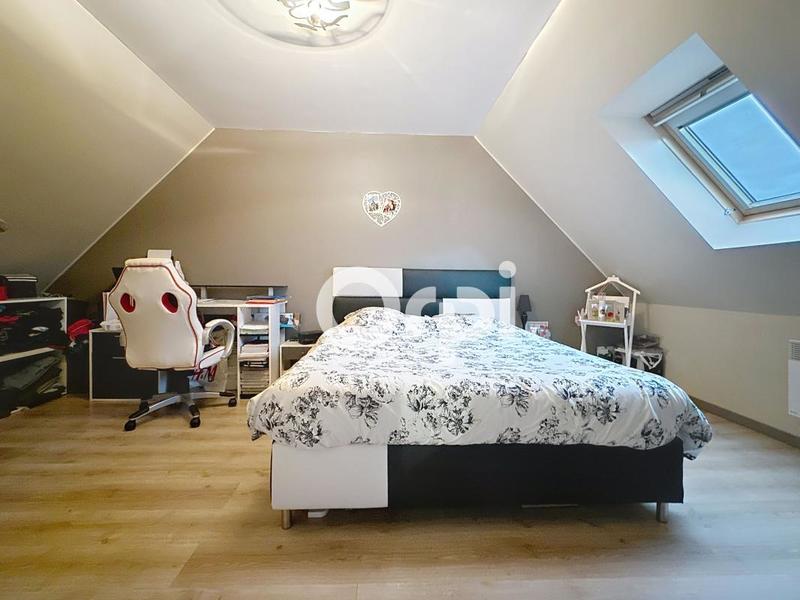 Maison - 98 m² - 5 pièces