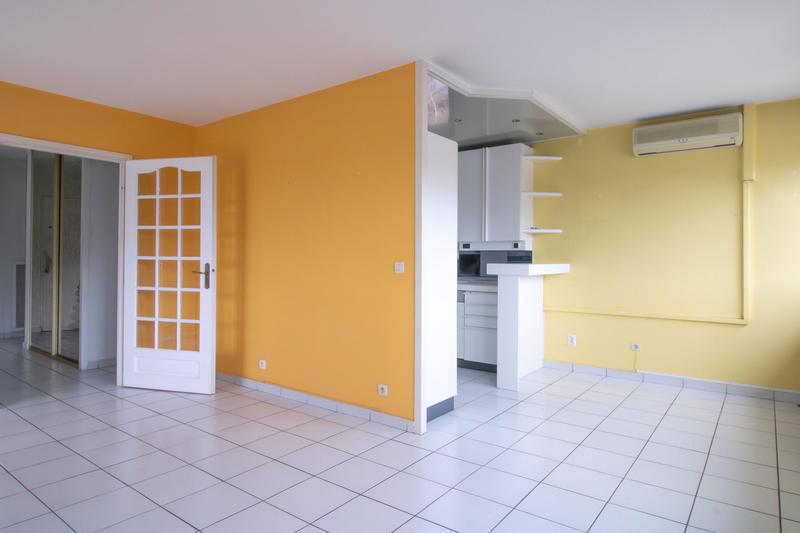 Appartement - 84 m² - 4 pièces