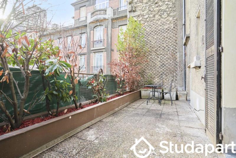 Chambre - 15 m² - 1 pièce