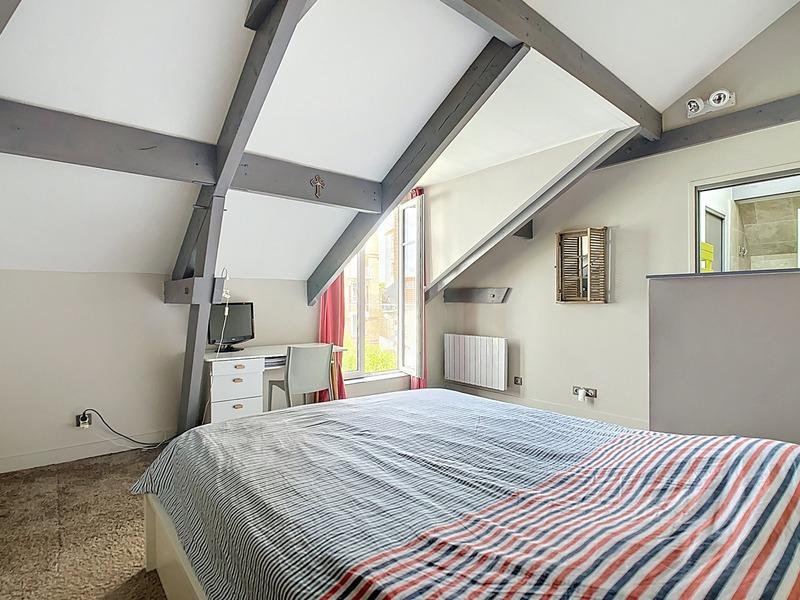 Maison - 170 m² - 6 pièces