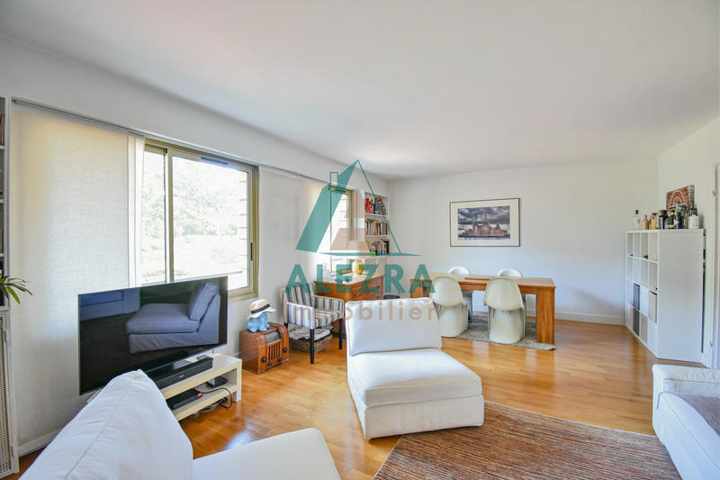 Appartement - 67 m² - 2 pièces