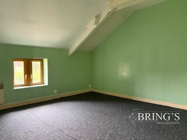 Maison - 240 m² - 9 pièces