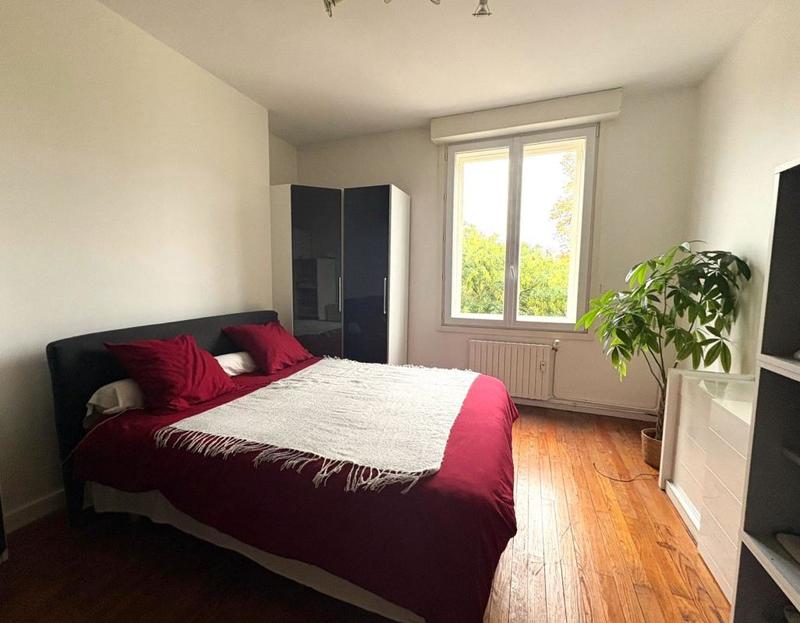 Appartement - 101 m² - 4 pièces