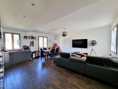 Maison - 116 m² - 5 pièces