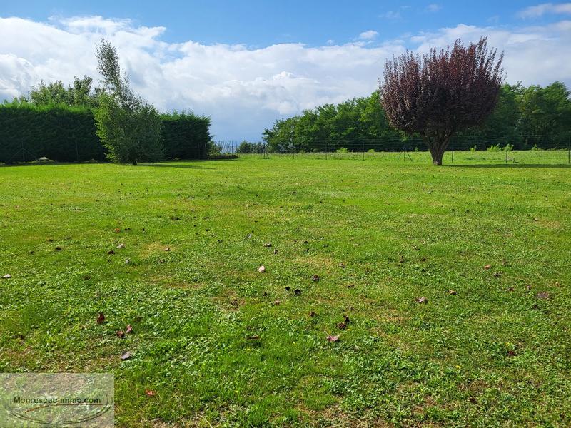 Propriété - 210 m² - 7 pièces