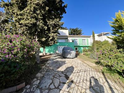 Maison - 146 m² - 4 pièces