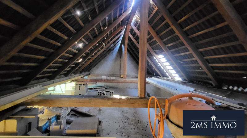 Immeuble - 200 m² - 9 pièces