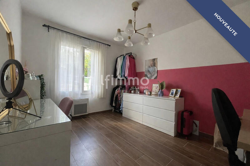 Maison - 92 m² - 5 pièces