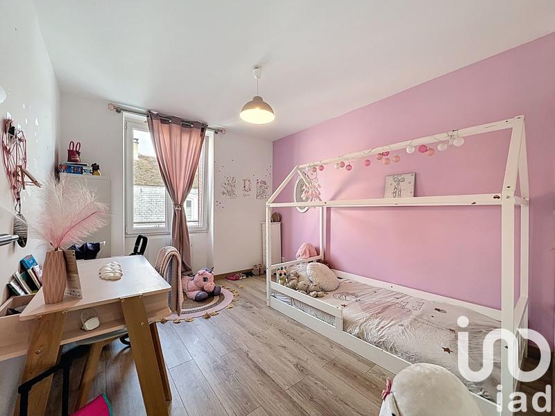 Maison - 92 m² - 5 pièces